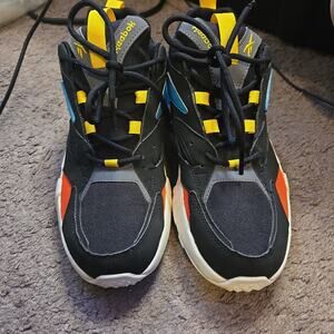 REEBOK Classic Aztrek Double Mix Pops Sneakers Women's Size 8.5 Black